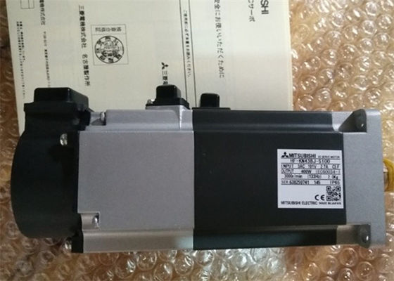 De NIEUWE Industriële AC Servomotor 101V 2.7A 400W 3000rpm van Mitsubishi Electric HF-kn43bj-S100