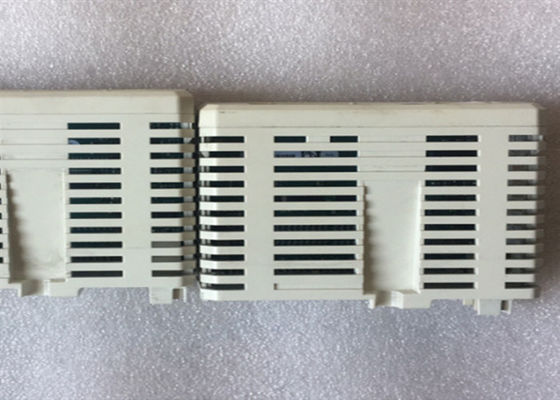 Digitale de Outputmodule DO818 32 chanelss800 I/O Analoge Module 3BSE069053R1 van ABB