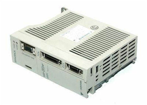 Van de de Aandrijvingsinput 1phase 11.0AMPS van sgde-08AS Yaskawa het Elektrische Servo Industriële Servopak