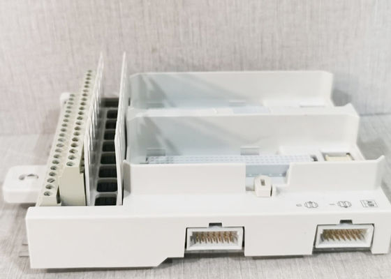 Van TU844 3BSE021445R1 de Overtollige MTU Eenheid 50V S800 van de het Eindblokmodule