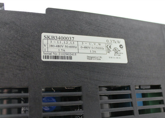 NIDEC EMERSON SKB3400037 CONTROL TECHNIQUES Commander SK 0.37kW 3ph AC-omvormer aandrijving