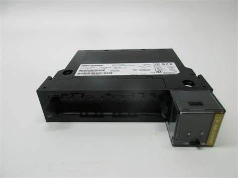 1756-OF8 AB   De module van de resolutie15bit analoge output