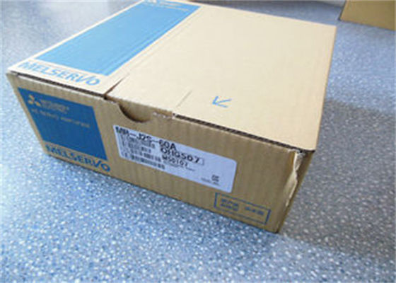 M.-j2s-60A de Reeks M.-J2S 200-230 VAC 600W van de de Servomotoraandrijving 600W van MITSUBISHI AC