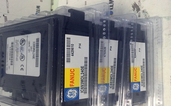 GE IC693MDL732 12/24V van voltage met output 8 richt per groep in een groep van 8