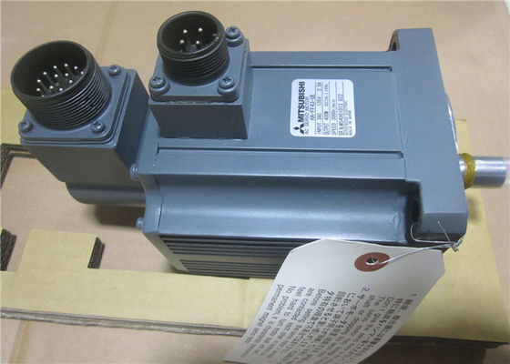 De SERVOmotor Ha-ff43-UE 126V 2.5A NIEUWE Snelheid 3000r/min van Mitsubishi MELSERVO 400W 3AC