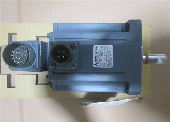 De SERVOmotor Ha-ff43-UE 126V 2.5A NIEUWE Snelheid 3000r/min van Mitsubishi MELSERVO 400W 3AC