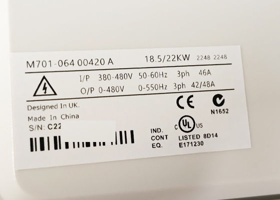 KRACHTIGE AC DE AANDRIJVINGS50/60hz INPUT VAN M701-06400420A UNIDRIVE M700