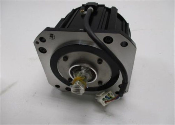 De SERVOmotorac van sgmrs-12a2b-YR11 Yaskawa SIGMA s-AS InsF 2000r/min 5.49N.m 200VAC