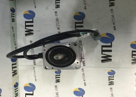 Sgmdh-45a2b-YR12 de Industriële Servomotor 1500rpm 32.4a 200v-ac 4500w 28.4nm van Yaskawa