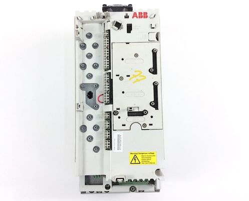ABB ACS800-104-0050-3+Q950 690V 50 KVA Frequentieomzetter Inverter 400V