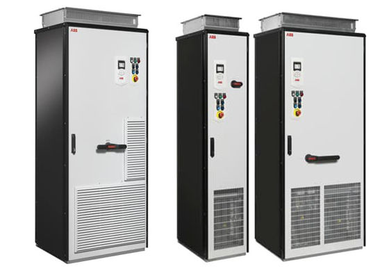 ACS880-07-0900A-7 Abb Frequentieomzetter 3AUA0000170005 ACS880 Kabinet Gebouwd met één aandrijving