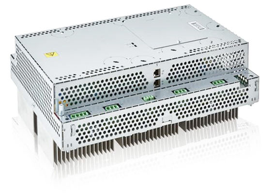 3HAC029818-001 DSQC 663 Robotcomponenten aandrijfeenheid IRC5P verfcontrollermodule