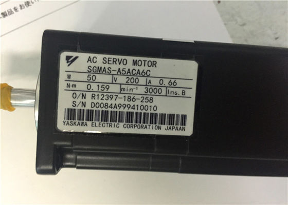 Yaskawa AC Industrial SGMAS-A5ACA6C 50W 200V 3000 RPM