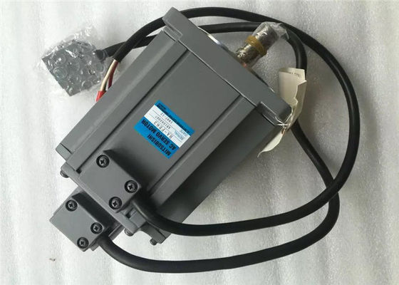 Mitsubishi MELSERVO HIGH-SPEED HA-FE63 AC SERVO MOTOR HA-FE63BG nieuw op voorraad