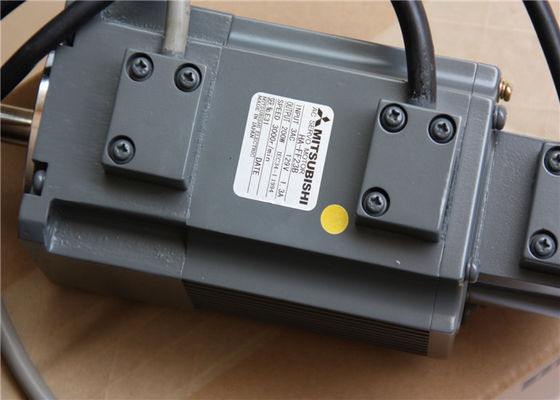 Mitsubishi 200W AC SERVO MOTOR HA-FF23B met rem 3AC 129V 1.3A 3000 rpm