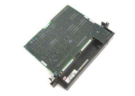 GE IC697BEM711 0,8 Ampère En de module vereist ook 5 volt DC-invoerspanning