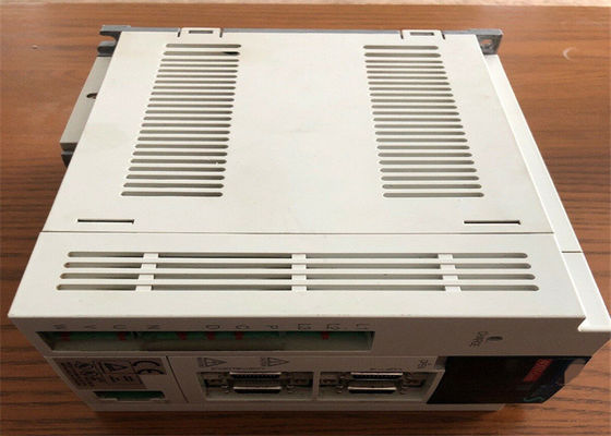 Mitsubishi Servo Drive MR-J2S-60A4 600W Industrieel AC Versterker 1.4A 380-480VAC NUW