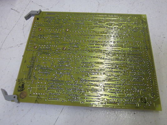 DS3800NSFC GE Input Isolator Board voor de installatie van de board met schroeven in het aandrijfinterieur