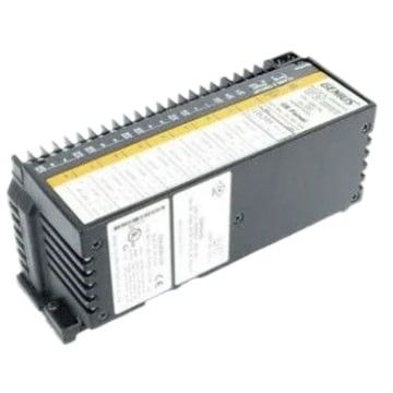 GE IC660BBS103 Invoerspanningsbereik van tussen 93 VAC en 132 VAC 2000V per 10 seconden