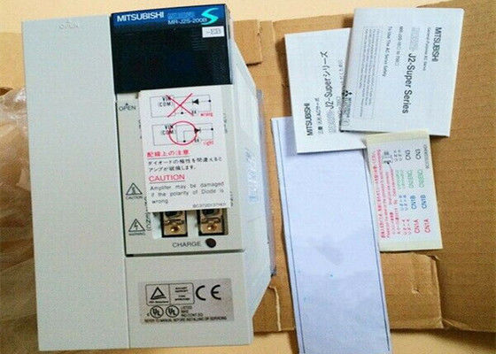 MITSUBISHI SERVO AMPLIFIER MR-J2S-200B-EB 2KW 12.4A SSCNET compatibele industriële aandrijving