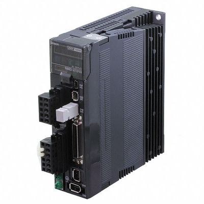 Omron R88D-KT15H Servo AC 200 ~ 230VAC Voeding 9.4A 230V Belast Servo Driver 1.5 kW