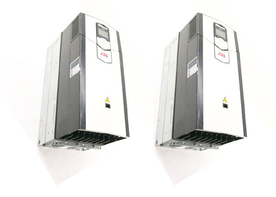 ACS880-01-084A-7 3AUA0000115105 75kW 84A Frequentieomvormer Nieuw