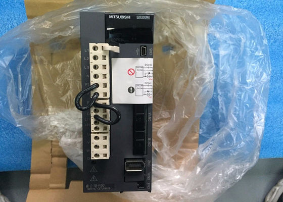 Mitsubishi Servo Driver MR-J3-70B-EE052 750W 3.8A 200V SSCNET 3-fase ac servo versterker