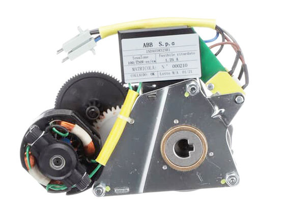 1SDA038323R1 Verstelmotor 100/130V E1/6-T8 Accessoires voor Tmax