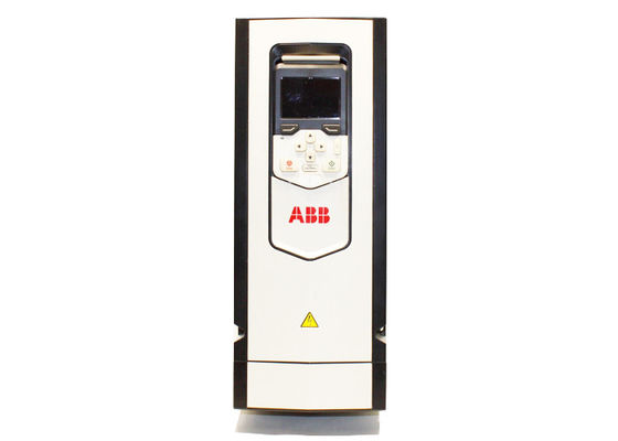ACS880-01-03A3-3 3ABD00035959-D ACS880 Eén aandrijving 1.1KW 3.3A