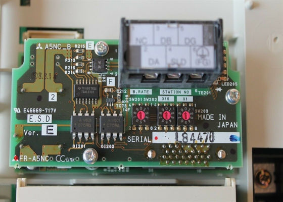 DE MODULE W GEÏNTEGREERDE I/S 32 VAN MITSUBISHI FX5U-32MR/ES CPU I/O 16 DIGITALE INPUT