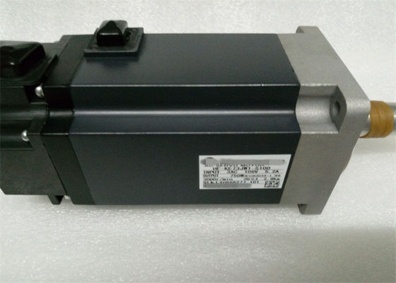 HF-KE73JW1-S100 High Rpm Servomotor HF-KE43BJW1-S100 In voorraad