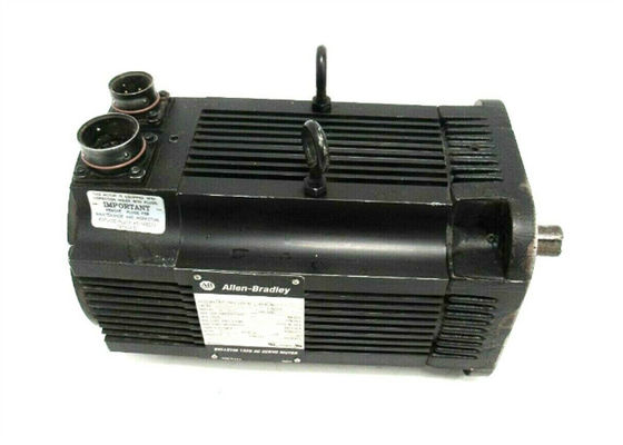 AB 1326AB-B515E-M2K5L SERVO-MOTOR OPTRACTIEEREN BRUSHLESS AC SERVO-MOTOR