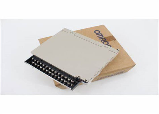 Omron C200H-DA004 Uitgangsmodule, 8-punts analoog, 4-20 ma, veiligheidsrelais, 8X 4-20 ma