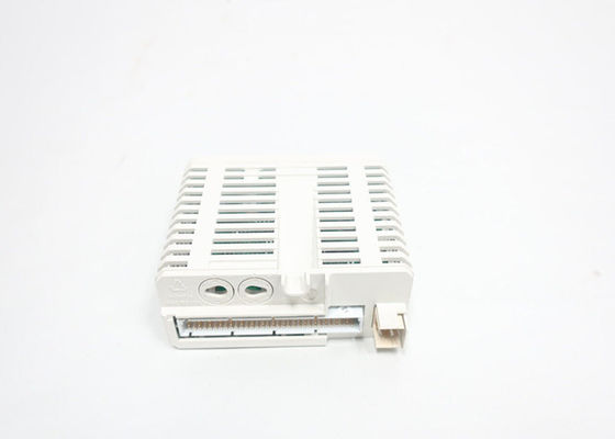 ABB DI814 3BUR001454R1 Digitale IO-module 24V Stroomvoorziening 16 kanalen