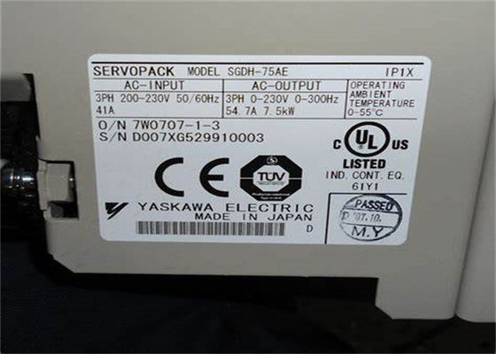 Nieuwe Yaskawa SGDH-75AE 200-230V wisselstroom servo drives in originele doos