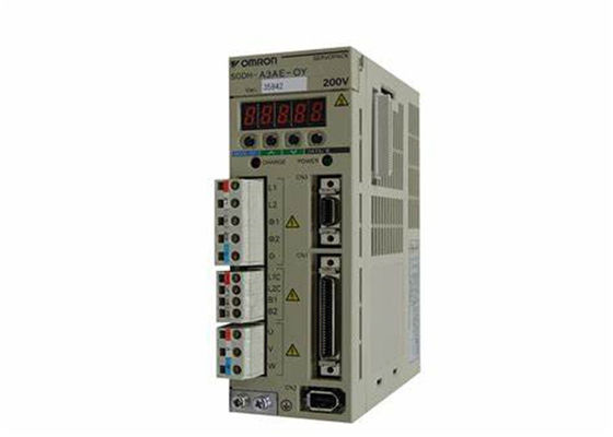 Nieuwe Yaskawa SGDH-A3AE 200-230V AC servo drives in originele doos