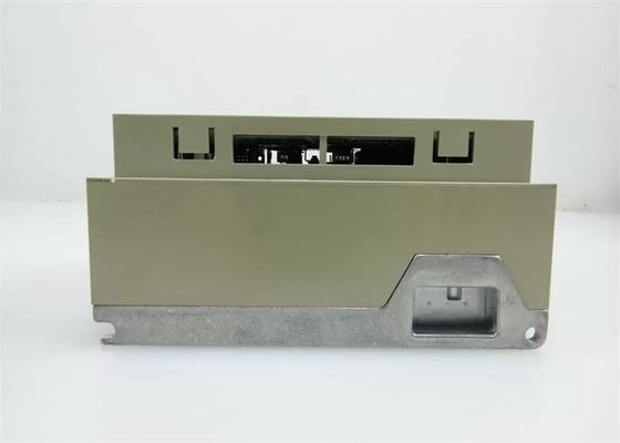 Yaskawa SGDH-A5AEY705 Industrial Nieuwe Servo Drive 50 / 60Hz 230V