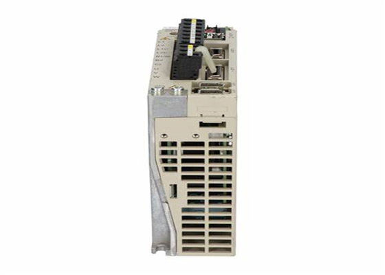 Yaskawa SGDS-02A12A AC Servo Versterker 200-230V 2.4A 200W Nieuw