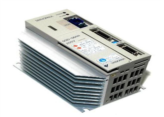 Yaskawa SGD-08AN AC Servo Drive 80V 230kw Nieuw in originele doos