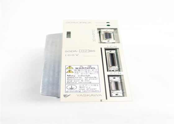 Japan Nieuwe originele Yaskawa Servo Versterker SGDA-02BS 115V 200W