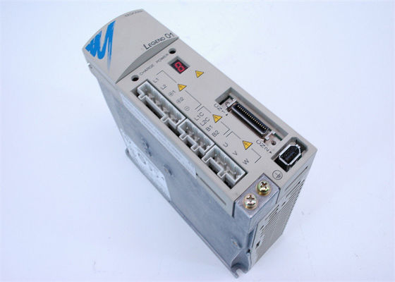 Yaskawa SGDG-01GT Legend Series Nieuwe Servo Versterker 0.1kw 253V