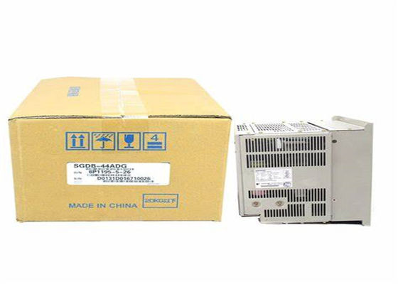 Yaskawa Nieuwe AC Servo Versterker SGDB-44ADG 230V 3 Fase In Box