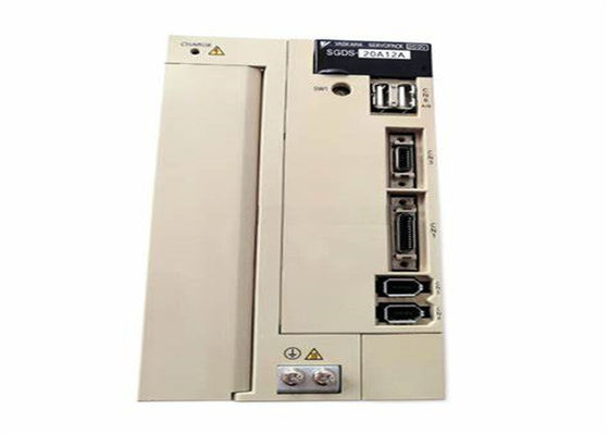 Yaskawa SGDS-20A12A gloednieuwe 200V AC servoversterker in doos