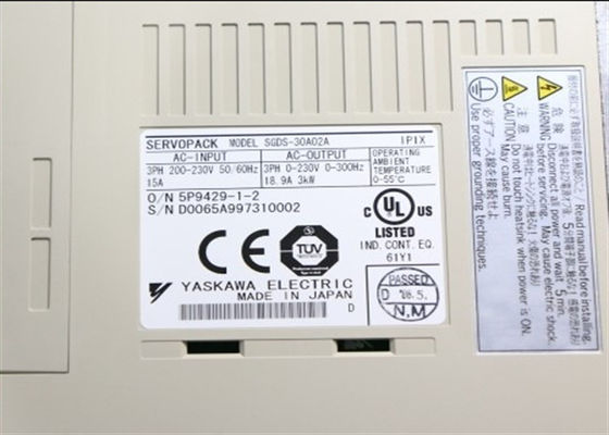 Yaskawa Brand New SGDS-30A02A 230V AC Servo Versterker In Originele