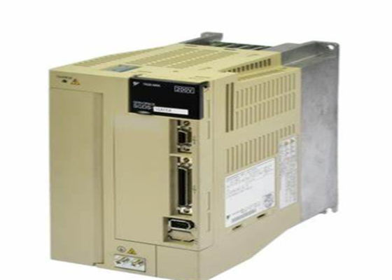 Brandnieuwe Yaskawa SGDS-30A05A AC servoversterker in originele doos