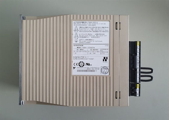 Brandnieuwe Yaskawa SGDV-120A21A AC Servo Versterker Original Box
