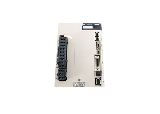 Brandnieuwe Yaskawa SGDV-120A21A AC Servo Versterker Original Box