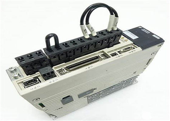 Yaskawa SGDV-1R6A21A 220V AC Servo Versterker 0.2kw Nieuw Originaal