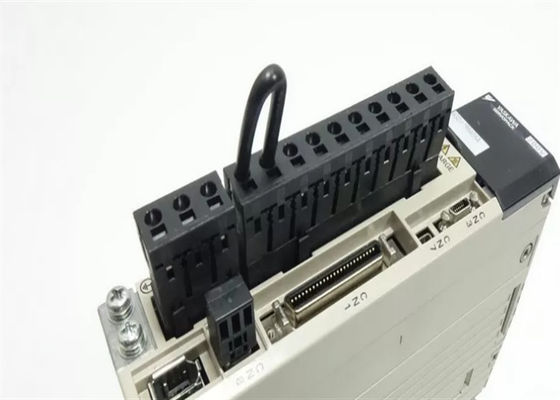 SGDV-7R6A05A Yasakwa Brand New AC Servo Versterker In Originele