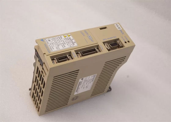 Yaskawa SGDE-A5AP 200V AC Servo Versterker Brand New Original